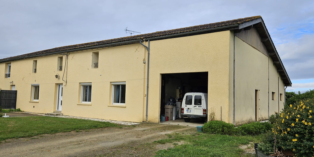 maison à GORNAC (33540)