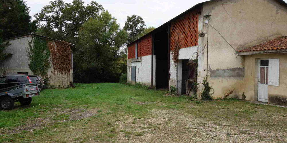 maison à REIGNAC (33860)