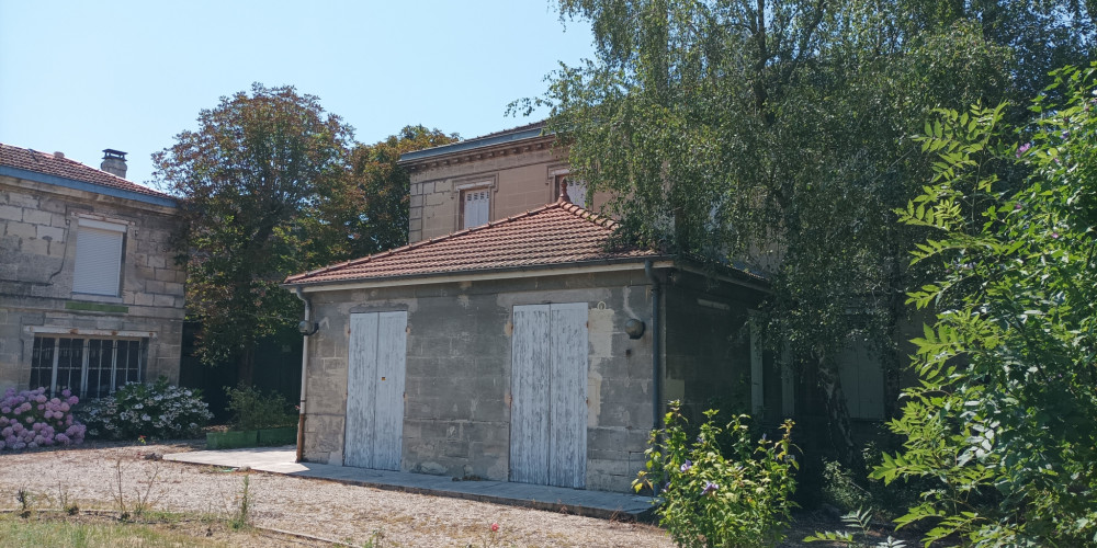 maison à CENON (33150)