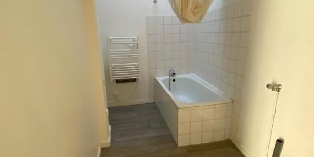 appartement à BORDEAUX (33000)