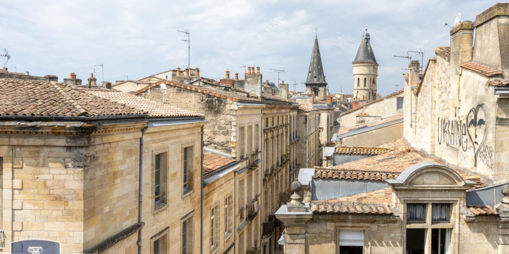 appartement à BORDEAUX (33000)