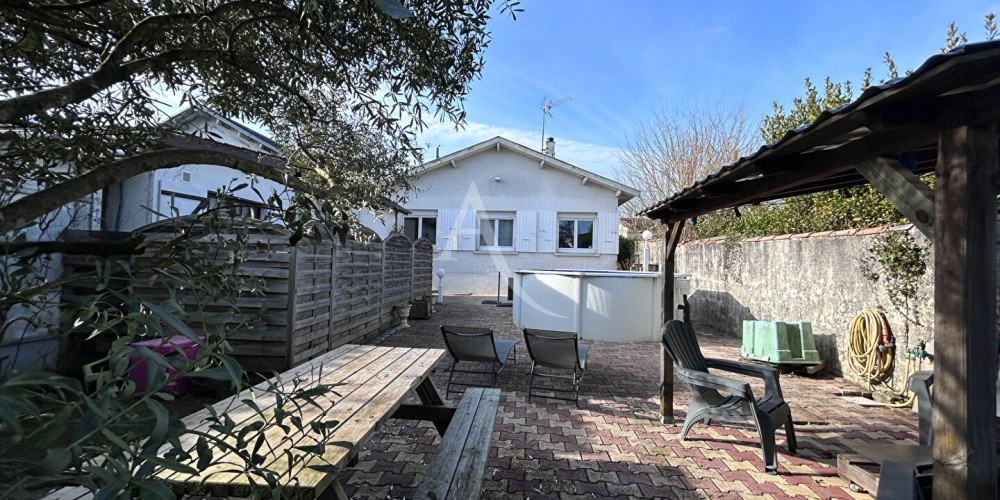 maison à ST MEDARD EN JALLES (33160)