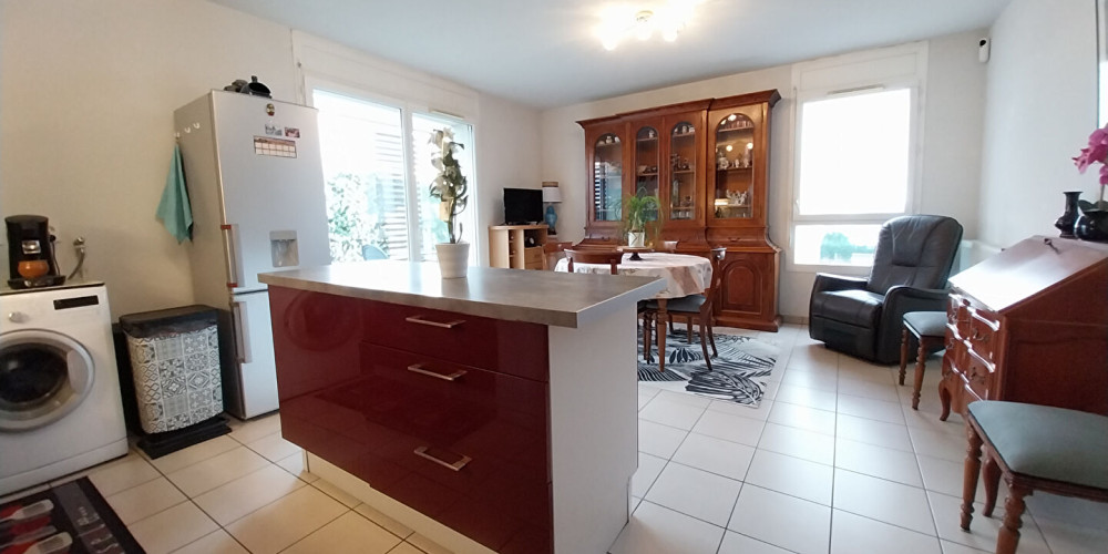 appartement à FLOIRAC (33270)