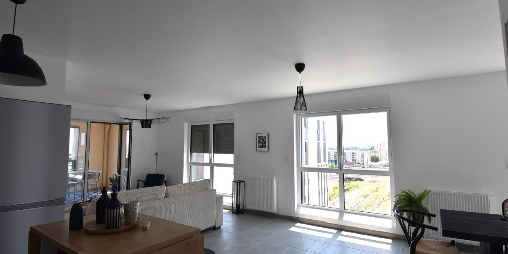 appartement à BORDEAUX (33000)