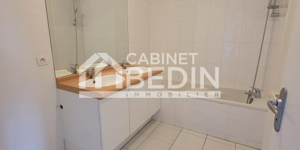 appartement à BORDEAUX (33200)