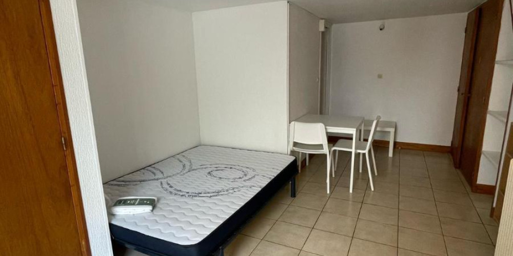 appartement à BORDEAUX (33000)