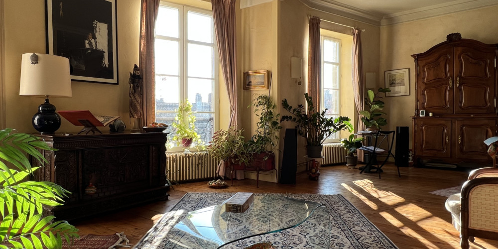 appartement à BORDEAUX (33000)