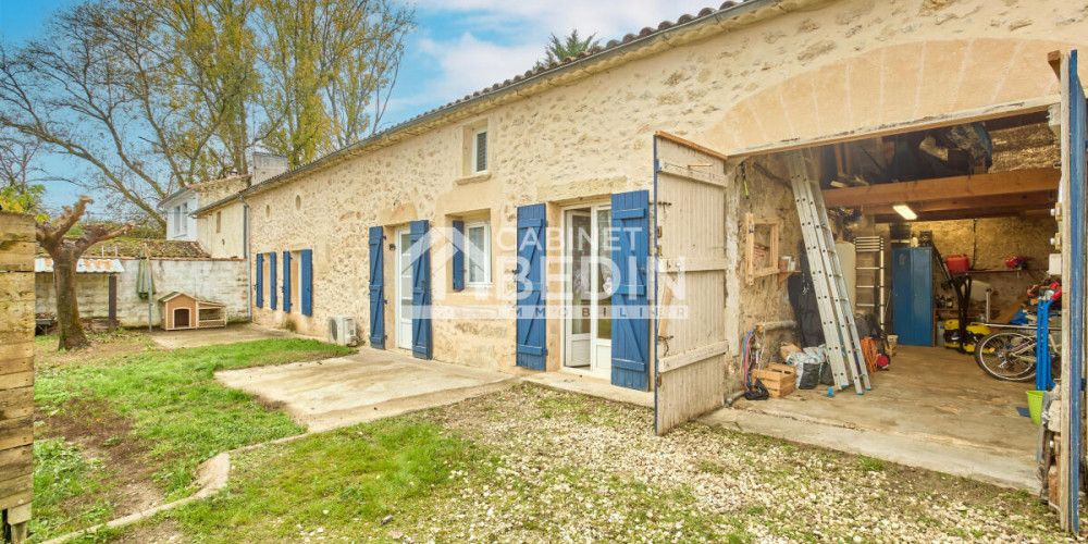 maison à PUJOLS SUR CIRON (33210)