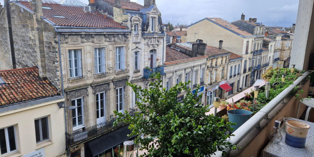 appartement à BORDEAUX (33000)