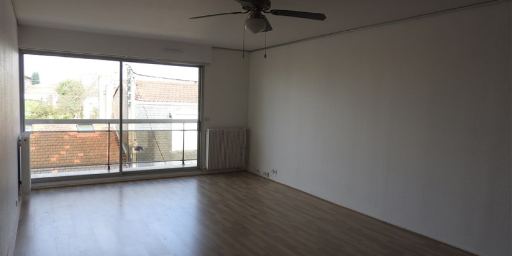 appartement à BORDEAUX (33200)