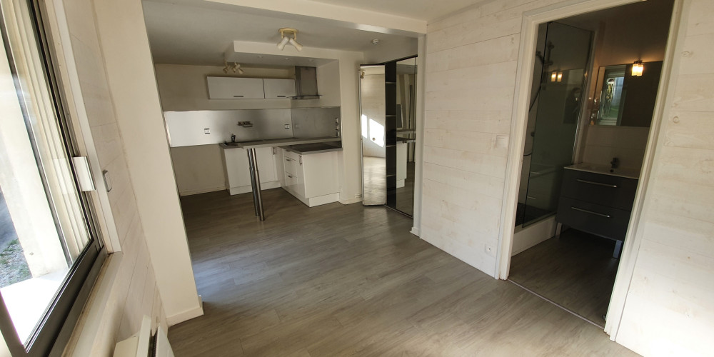 appartement à BORDEAUX (33000)