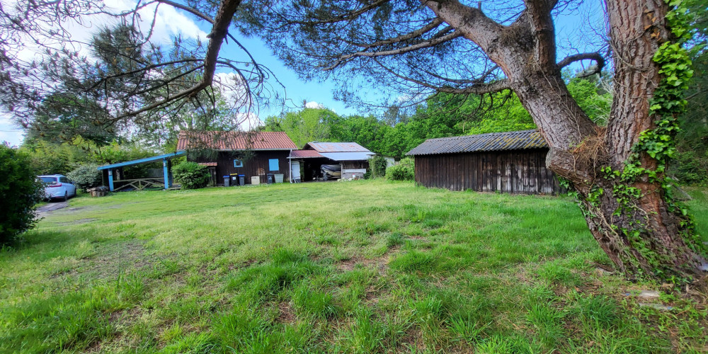 maison à ARES (33740)