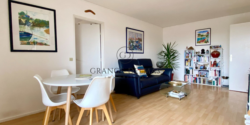 appartement à BORDEAUX (33000)