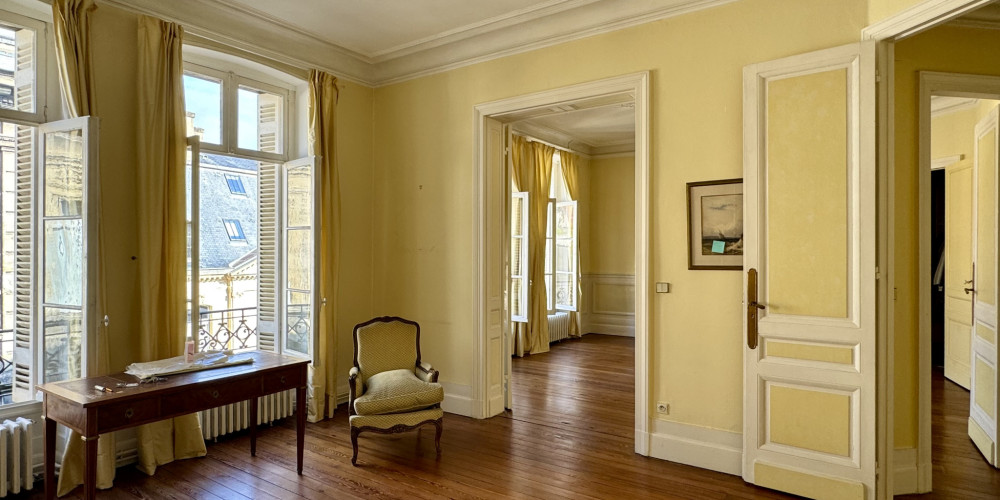 appartement à BORDEAUX (33000)