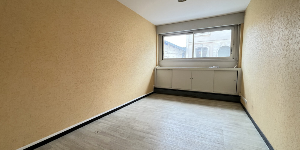 appartement à BORDEAUX (33000)