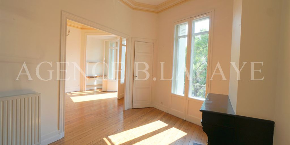 appartement à BORDEAUX (33000)