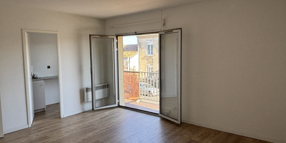 appartement à BORDEAUX (33000)