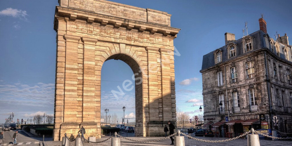 fond de commerce à BORDEAUX (33000)