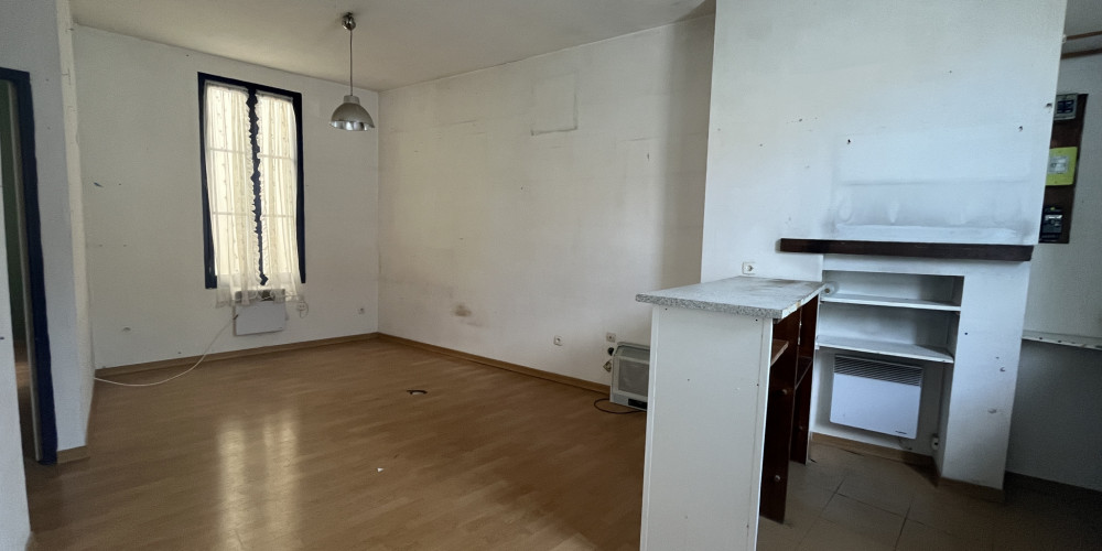 appartement à BORDEAUX (33000)