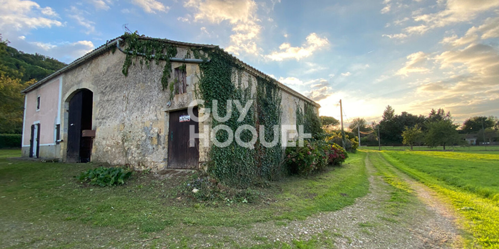 maison à MOULIETS ET VILLEMARTIN (33350)