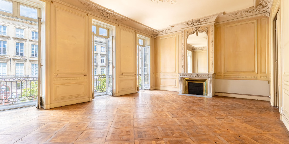 appartement à BORDEAUX (33000)