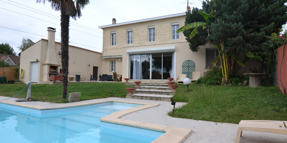 maison à FARGUES ST HILAIRE (33370)