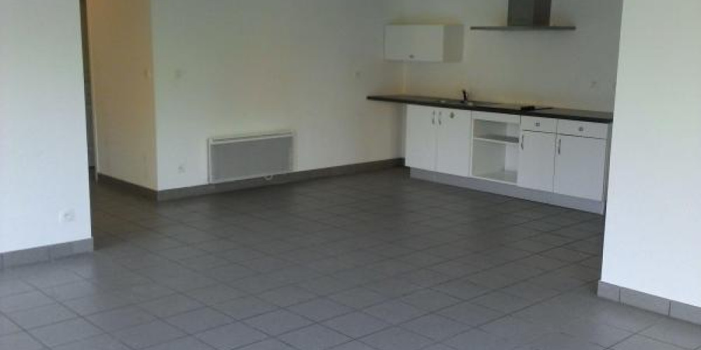 appartement à BELIN BELIET (33830)