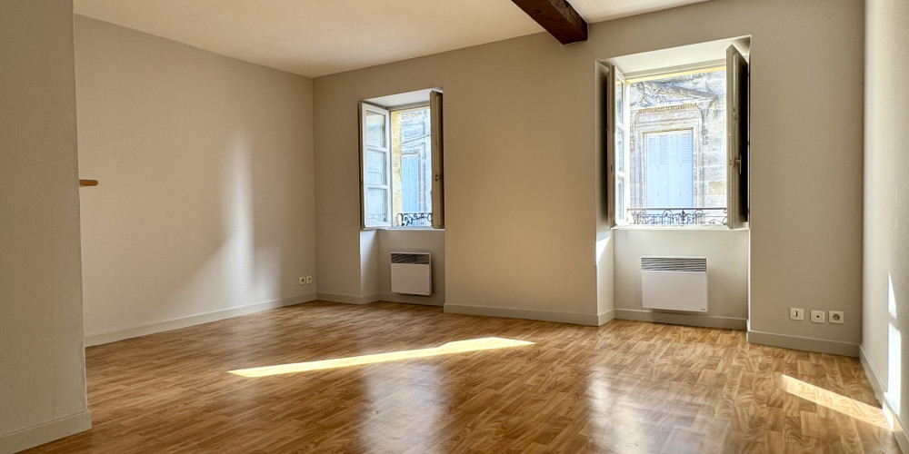 appartement à BORDEAUX (33000)