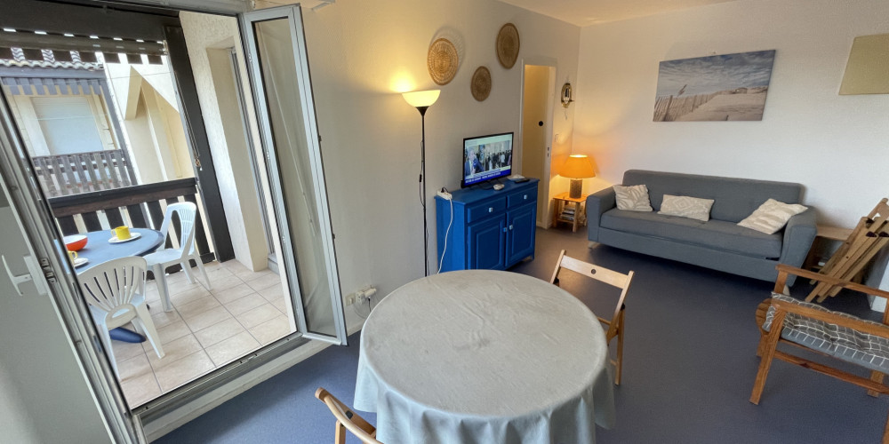 appartement à LACANAU (33680)