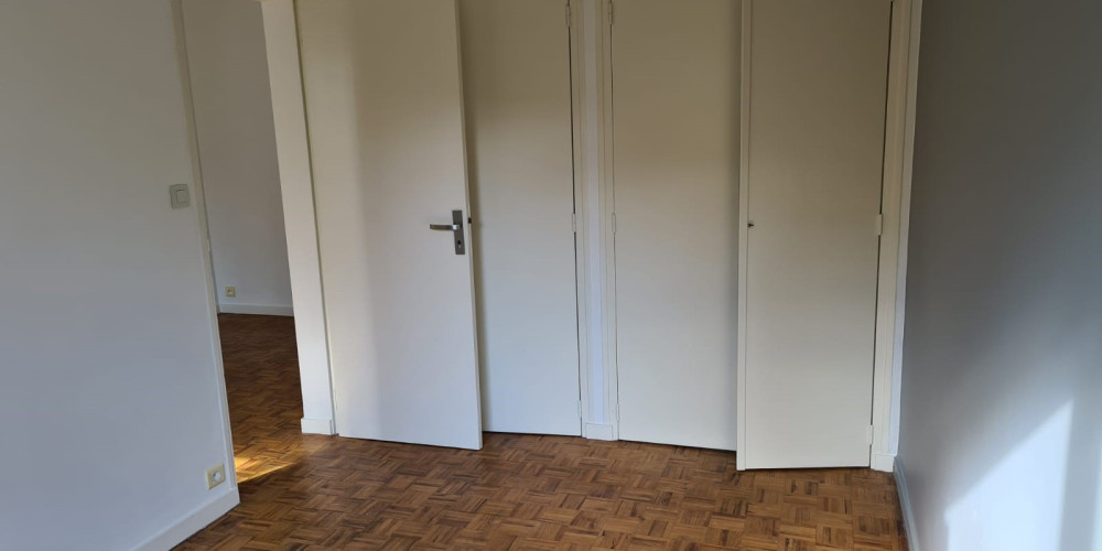 appartement à BORDEAUX (33200)