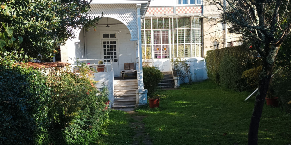 maison à TALENCE (33400)