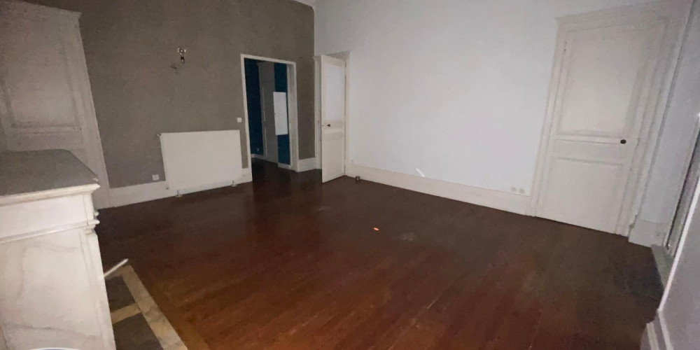 appartement à BORDEAUX (33000)