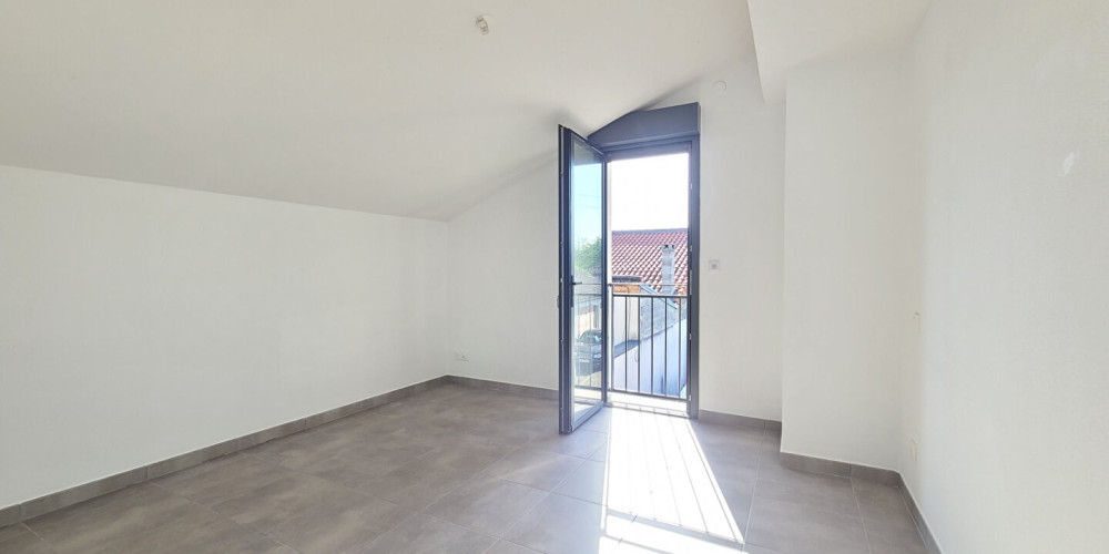 appartement à BORDEAUX (33100)