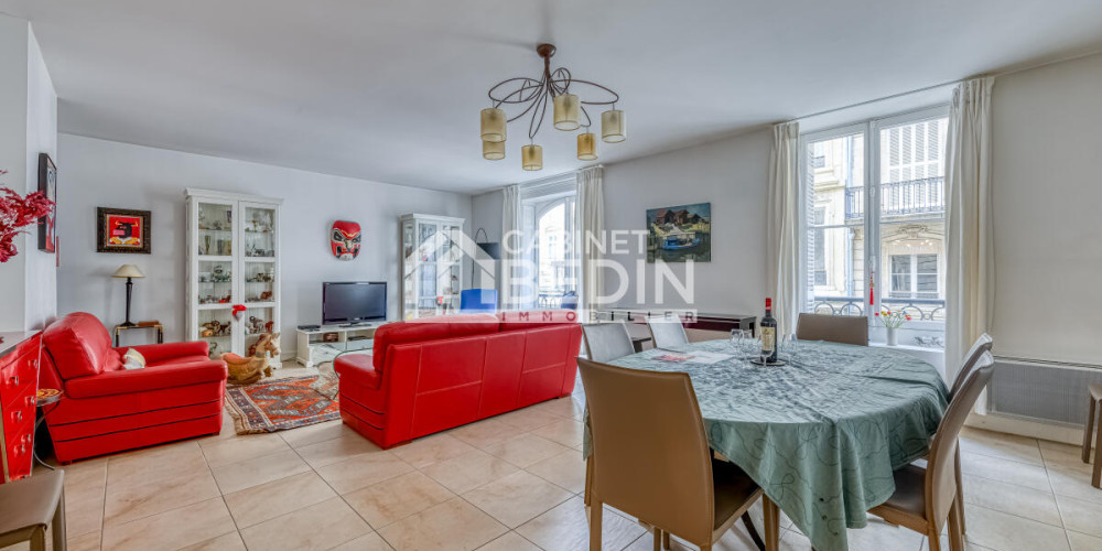 appartement à BORDEAUX (33000)