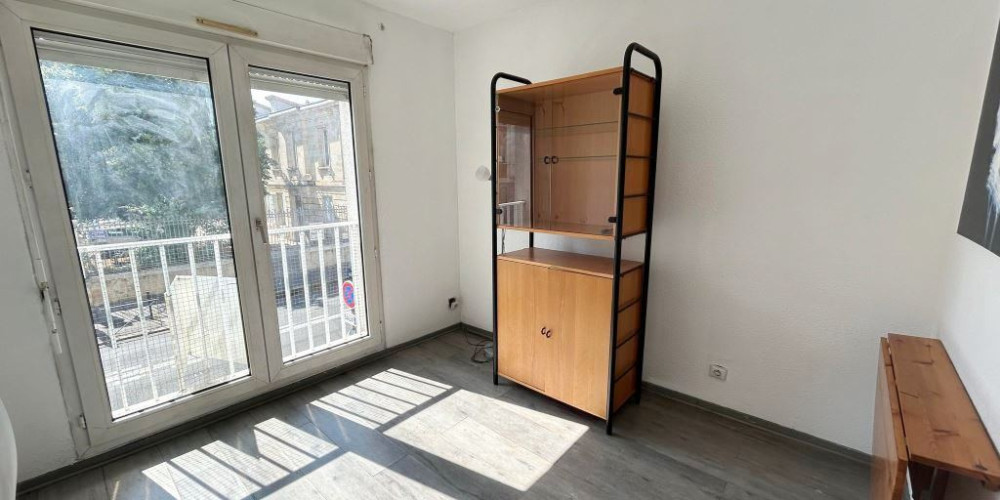 appartement à BORDEAUX (33800)