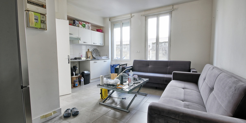 appartement à BORDEAUX (33300)