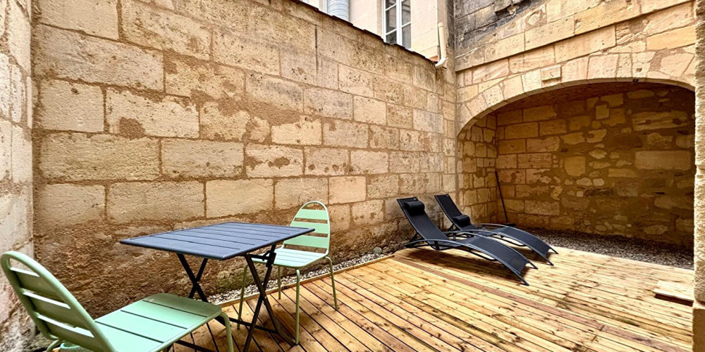 appartement à BORDEAUX (33000)