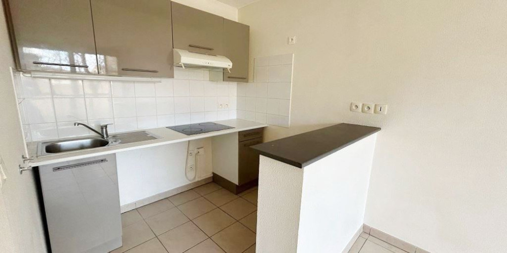 appartement à BORDEAUX (33300)