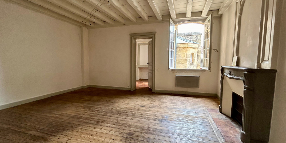 appartement à BORDEAUX (33000)