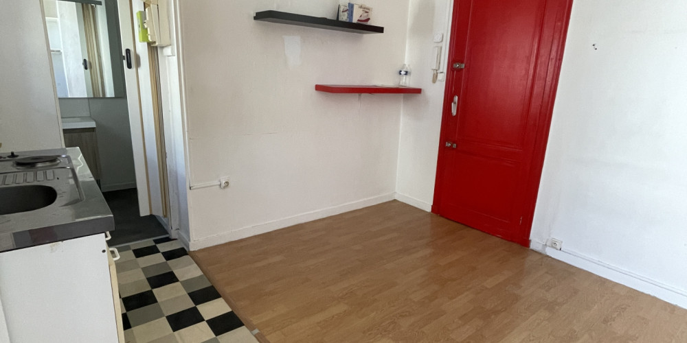 appartement à BORDEAUX (33000)