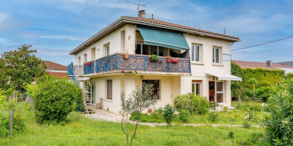 maison à ST CIERS SUR GIRONDE (33820)