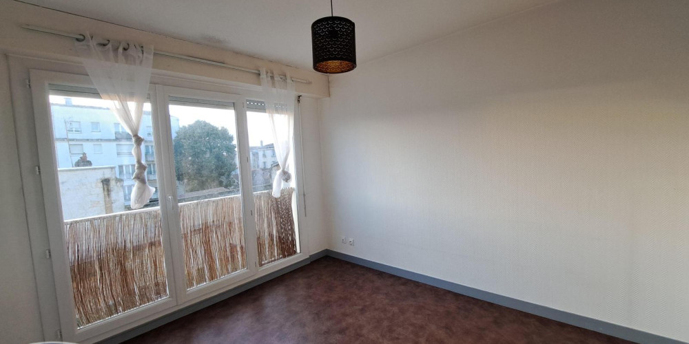 appartement à BORDEAUX (33000)