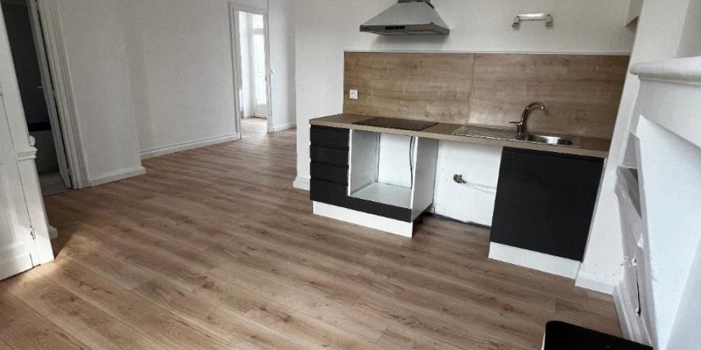 appartement à BORDEAUX (33800)