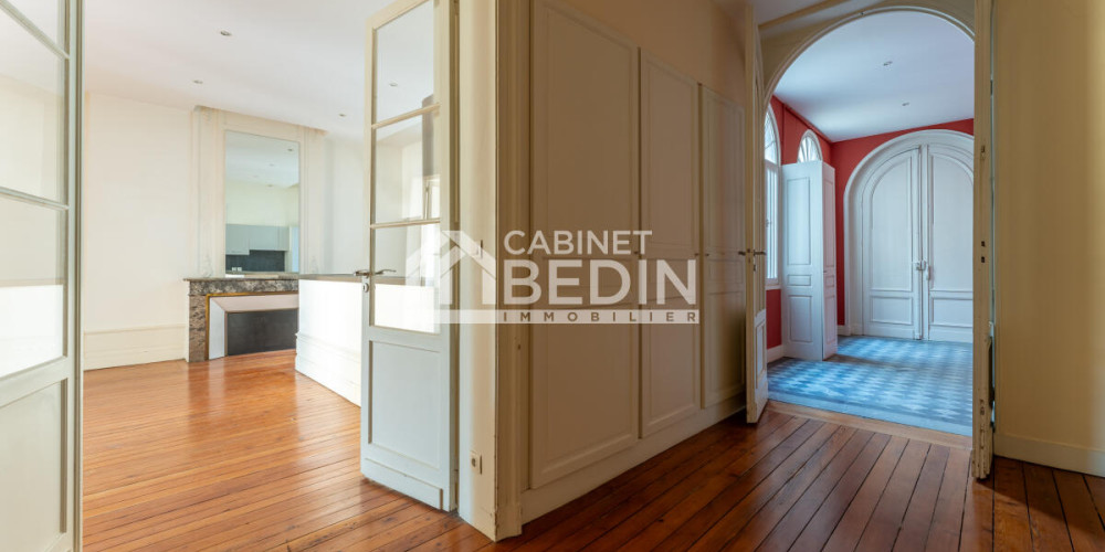 appartement à BORDEAUX (33000)