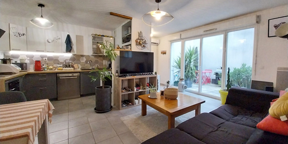 appartement à FLOIRAC (33270)