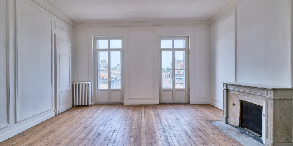 appartement à BORDEAUX (33000)