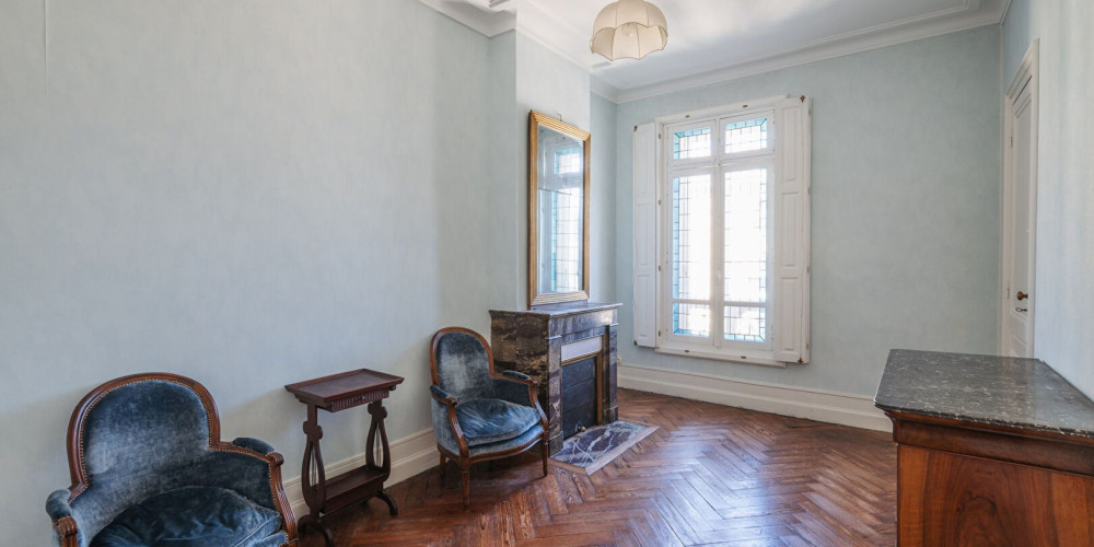 appartement à BORDEAUX (33000)