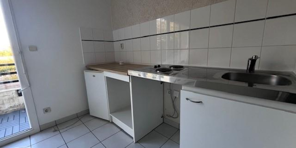 appartement à VAYRES (33870)