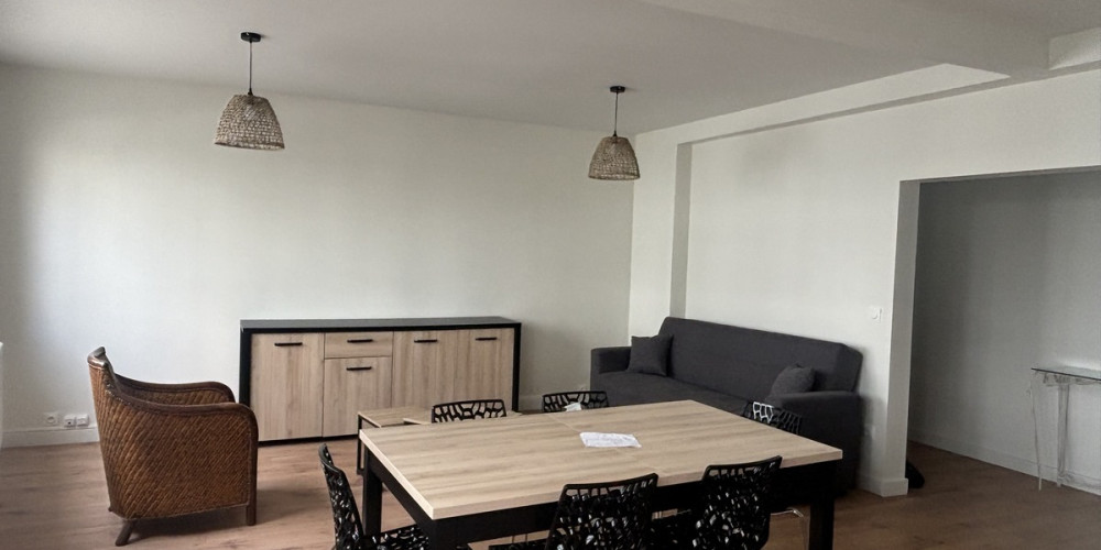 appartement à BORDEAUX (33000)