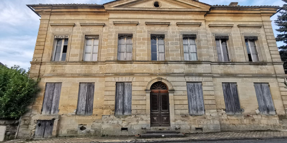 maison à ST PHILIPPE D AIGUILLE (33350)